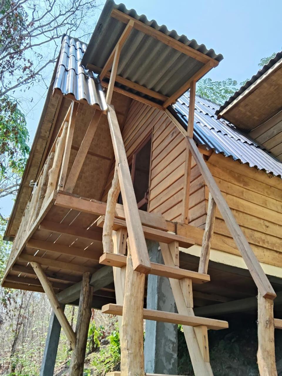 Fandee Island Treehouses & Ziplines - Tad Lo, Bolaven Loop Pakse Ban Kiangtat Ngoại thất bức ảnh